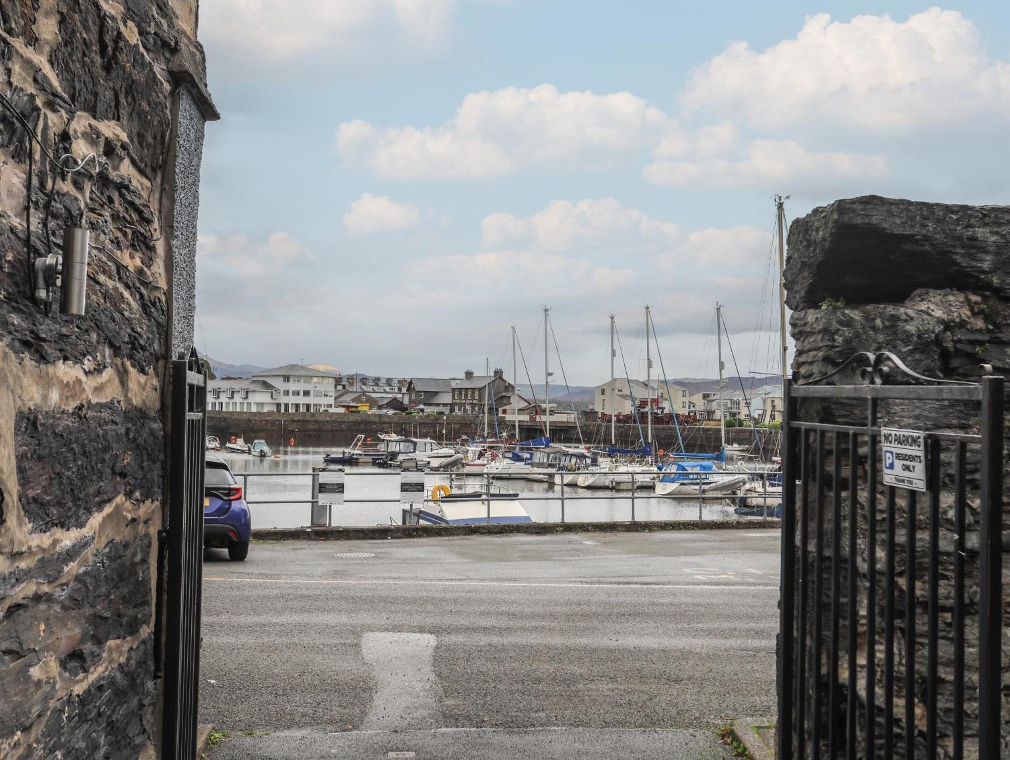 Cornhill Courtyard Apartment Porthmadog Luaran gambar